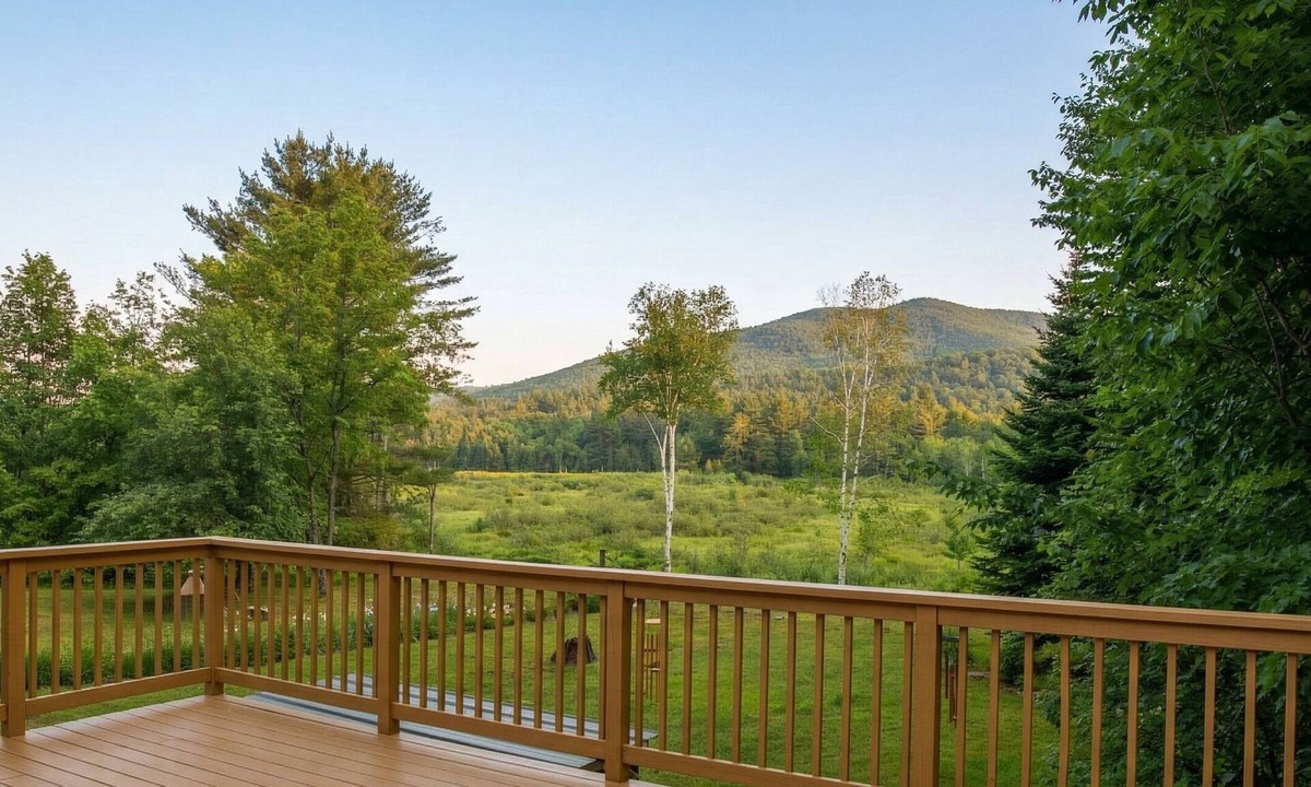 Olmstedville House | Adirondack Family Basecamp - Sleeps 13