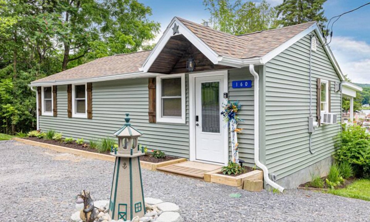 Hamilton House | Adirondack Home #8