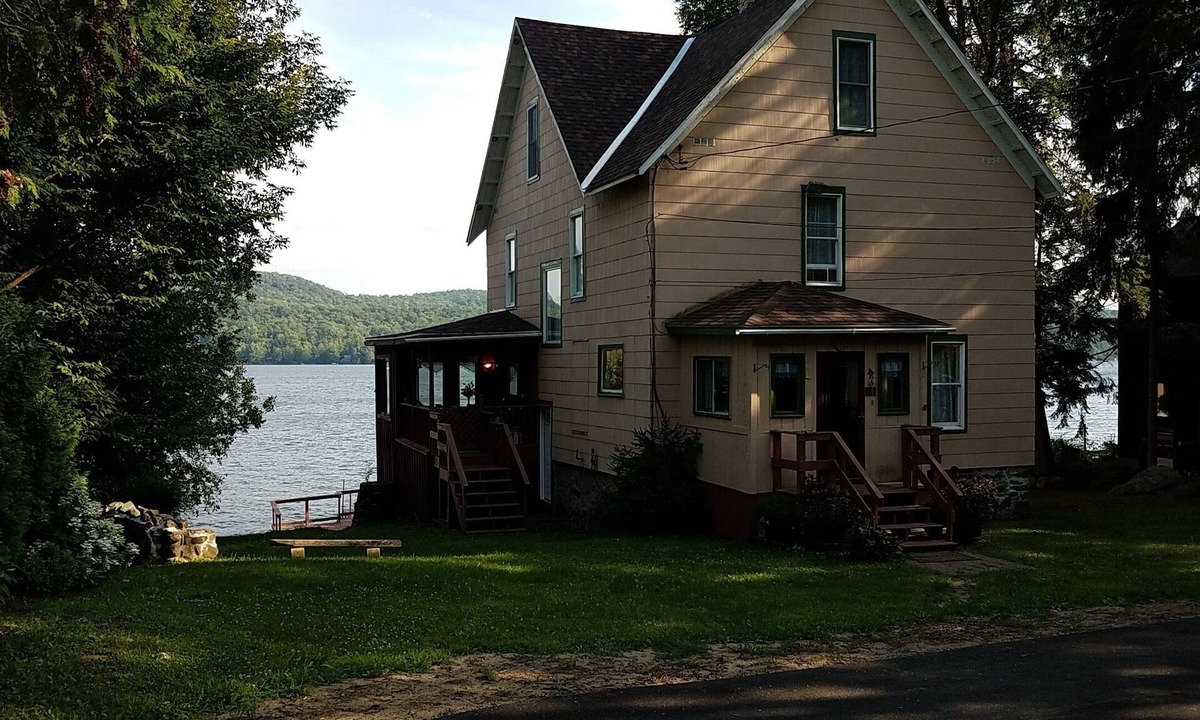 Caroga Lake House | Adirondack Lake house