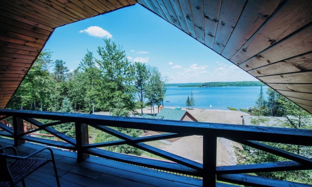 Cold Brook Cabin | Adirondack Lakeside Lodging with Beach Access & Panoramic Lakeview
