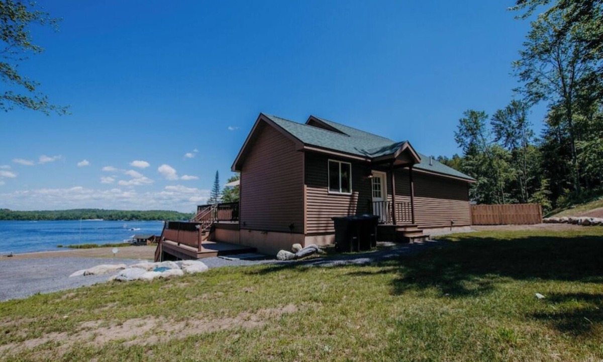 Cold Brook Cabin | Adirondack Lakeside Lodge w/private beach/dock, SUP, wraparound deck, firepit