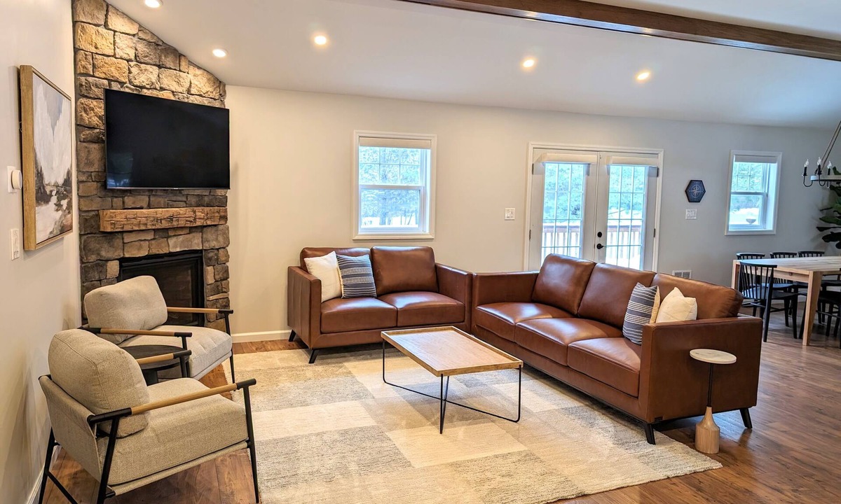 Lake George House | Adirondack Luxury: Hot Tub, Fire Pit, Walk to Lake