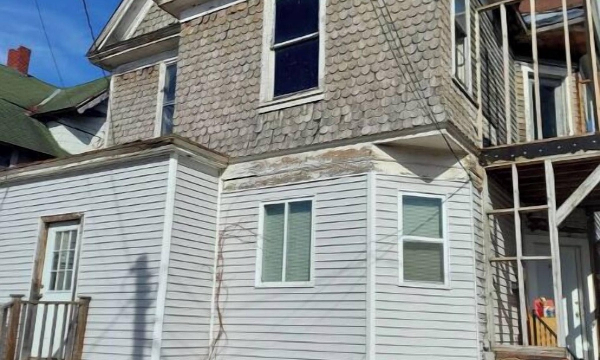 Gloversville House | Adirondack Trail