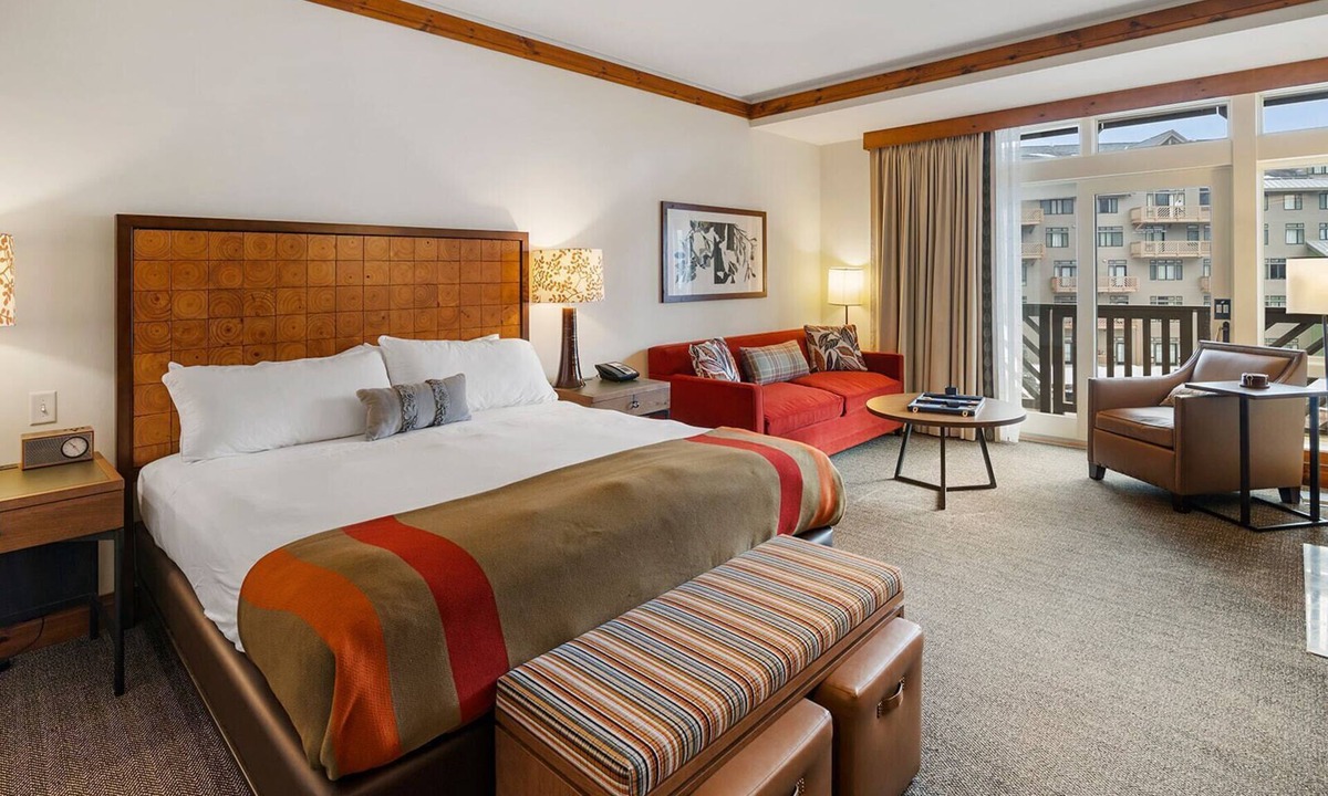 Spruce Peak Condo | Adjoining Studios on Top floor @Spruce Peak!