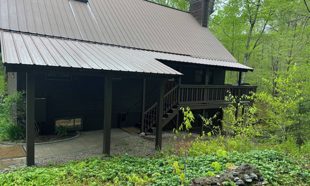Adirondack Region Cabin | ADK Chalet, Secluded Peaceful Getaway in the Woods