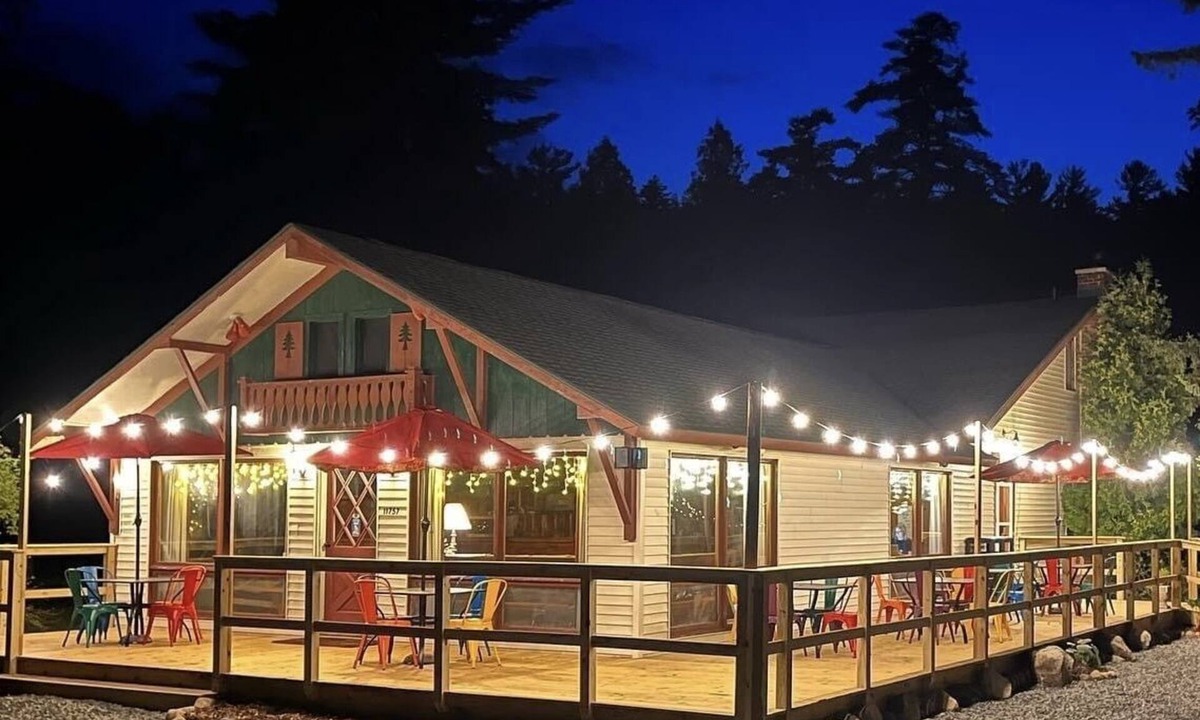 Upper Jay Hotel | ADK Trail Inn