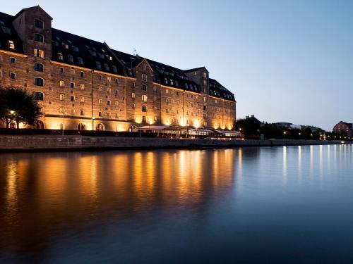 Nyhavn - Amalienborg Hotel | Admiral Hotel Copenhagen