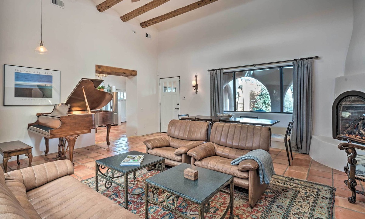Downtown Santa Fe Cottage | Adobe House w/Patio - Walk to Dtwn Plaza & Shops!
