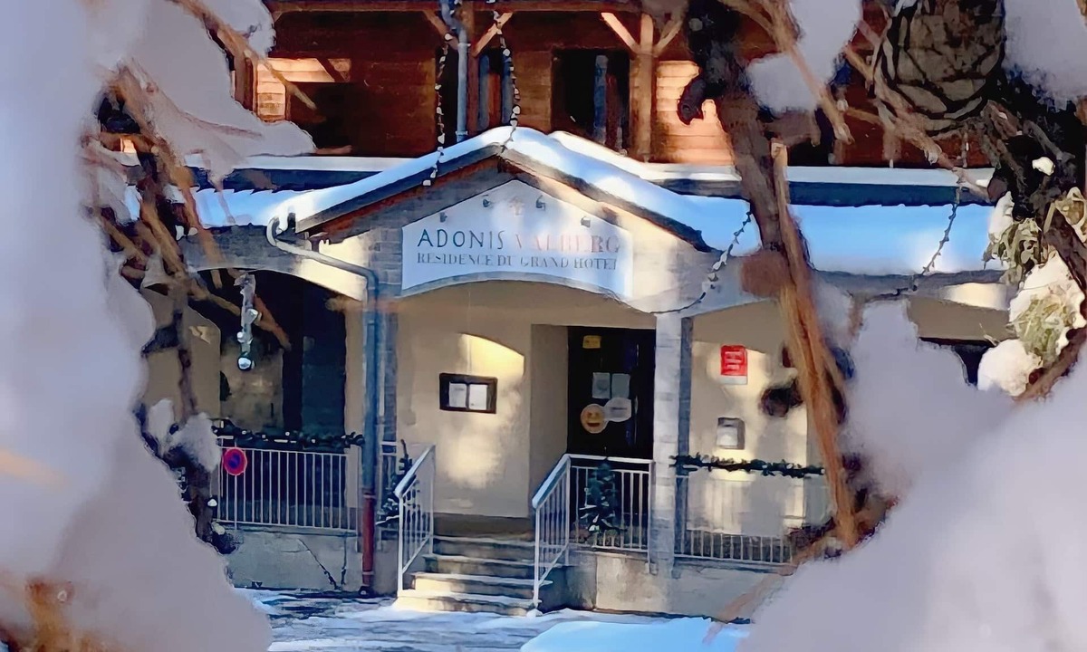 Valberg House | Adonis Valberg