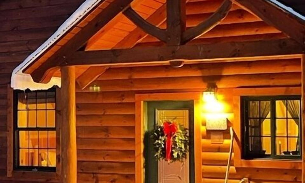 Ripton Cabin | Adorable cabin with screened porch and private fire pit