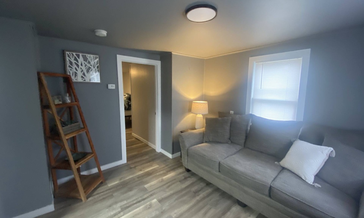 Cloquet House | Adorable cottage house