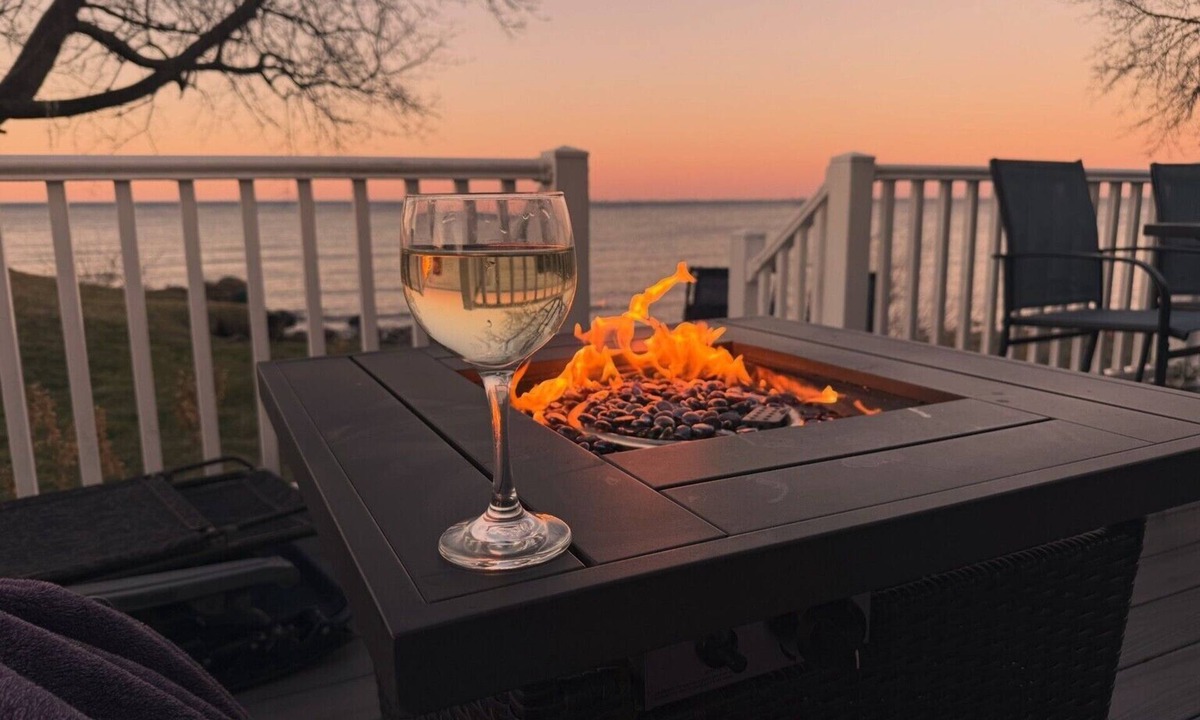 Kent Cottage | Adorable Cottage with Lakefront Views, World-class Fishing, & Effortless Escape
