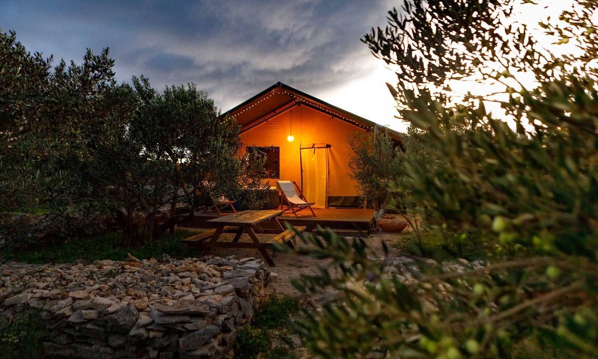 Donje Selo Villa | Adriatic Heritage Glamping No.1