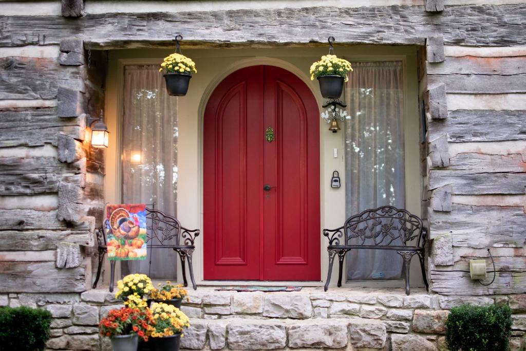 Russellville Bed & Breakfast | Adullam Hill Bed and Breakfast.LLC