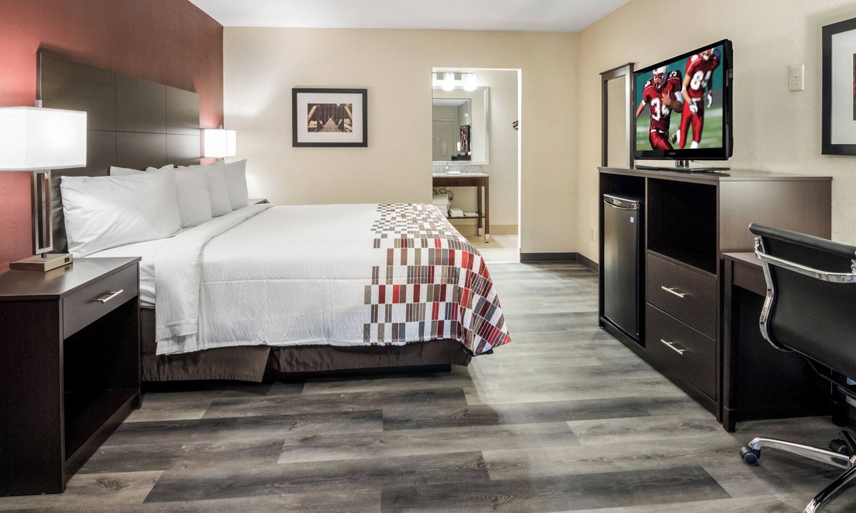 Dandridge Hotel | Adventure Base! Budget Stay Close to National Park & Lakes