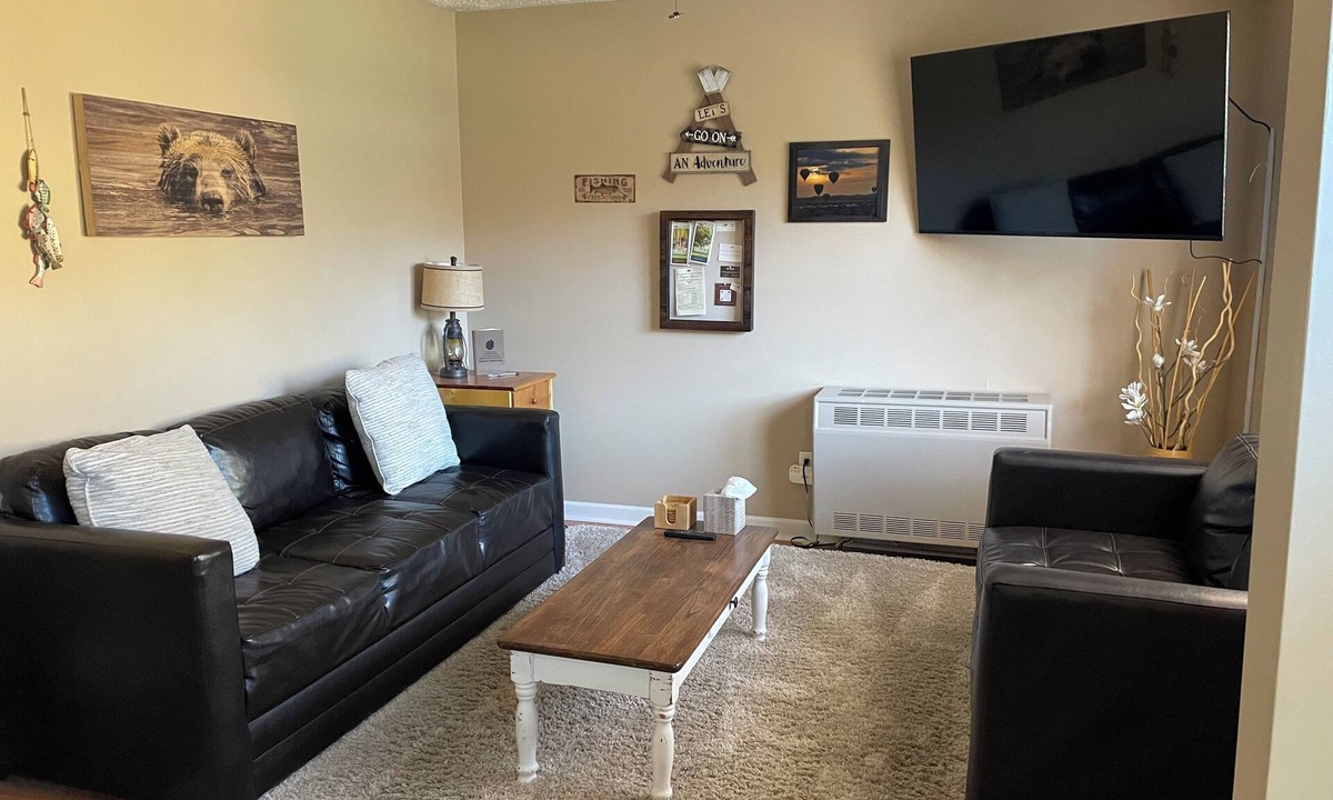 West Glens Falls Apartment | Adventure Landing
