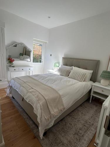 Cranleigh House | Aeolian House