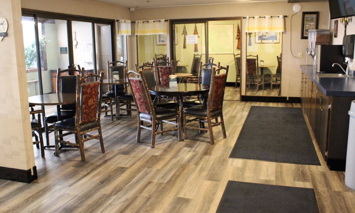 Kalispell Hotel | Aero Inn