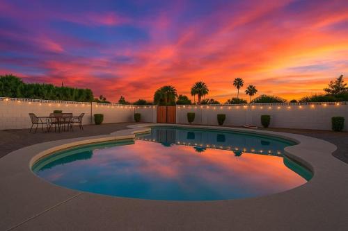 Pointe Scottsdale House | Aether - Sparkling Pool & Games - Mins to Old Town