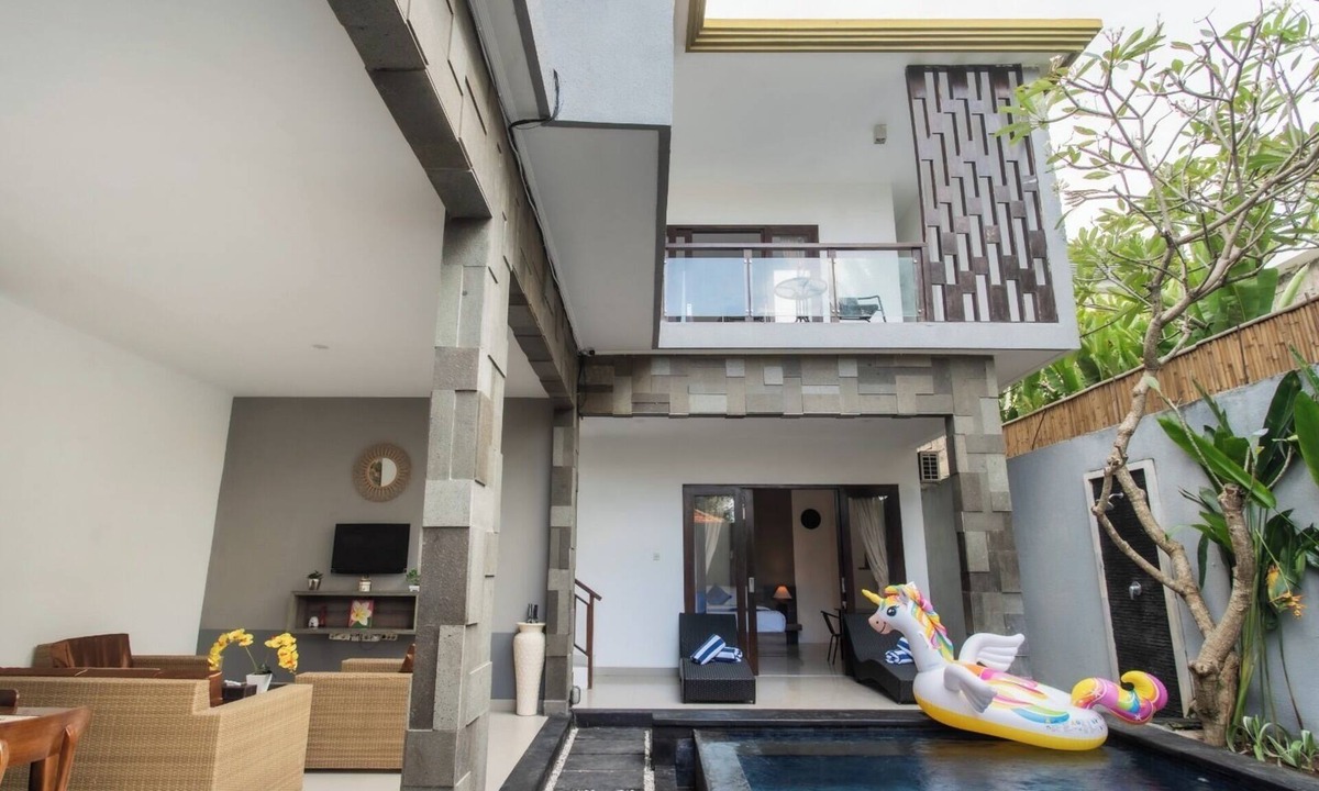 Kerobokan Villa | Affordable 3-Bedroom Villa with Private Pool in Kerobokan Area