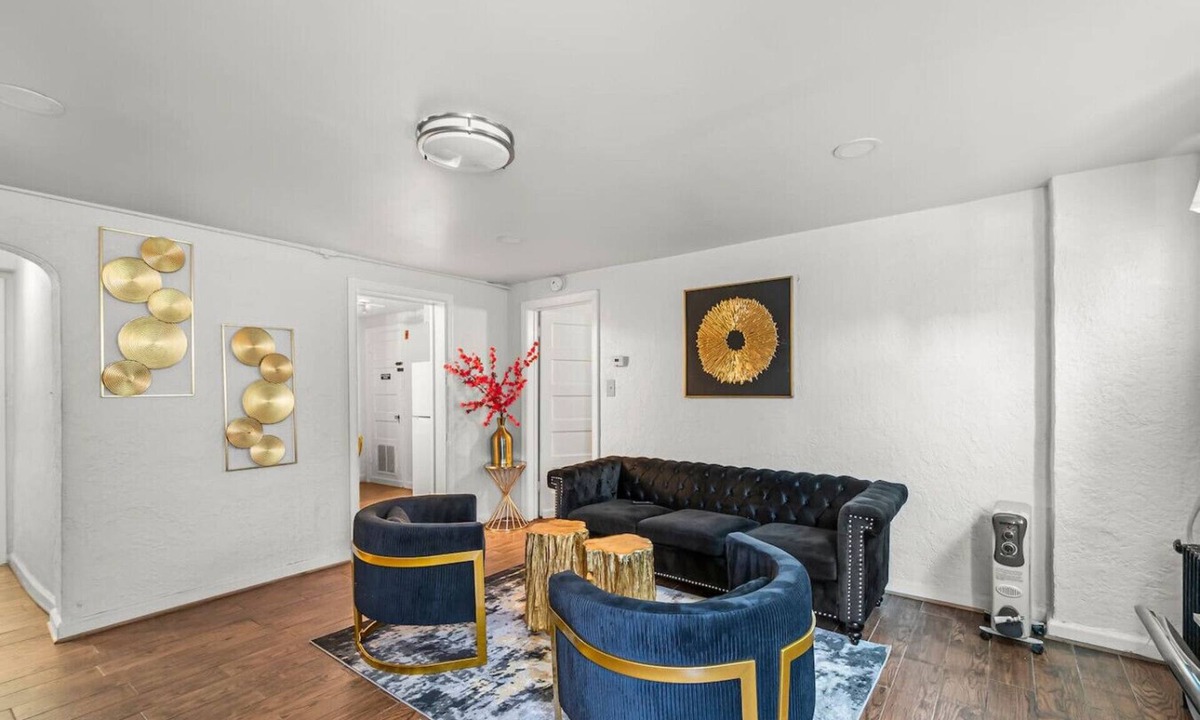 Takoma Park House | Affordable Lux Stay10min to DC&Clean,sleep6