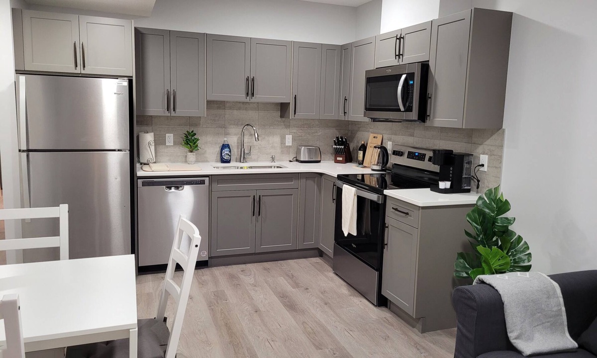 Southeast Calgary House | Affordable Luxury – 2-Bedroom Suite in Wolf Willow, Calgary!