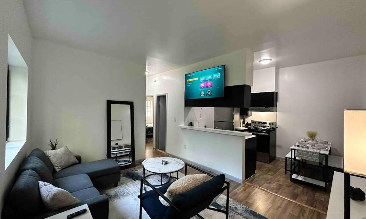 Rotterdam Apartment | Affordable Stay Near Proctors-A5