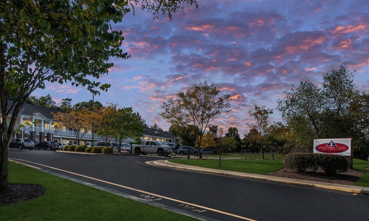 Fredericksburg Hotel | Affordable Suites Fredericksburg