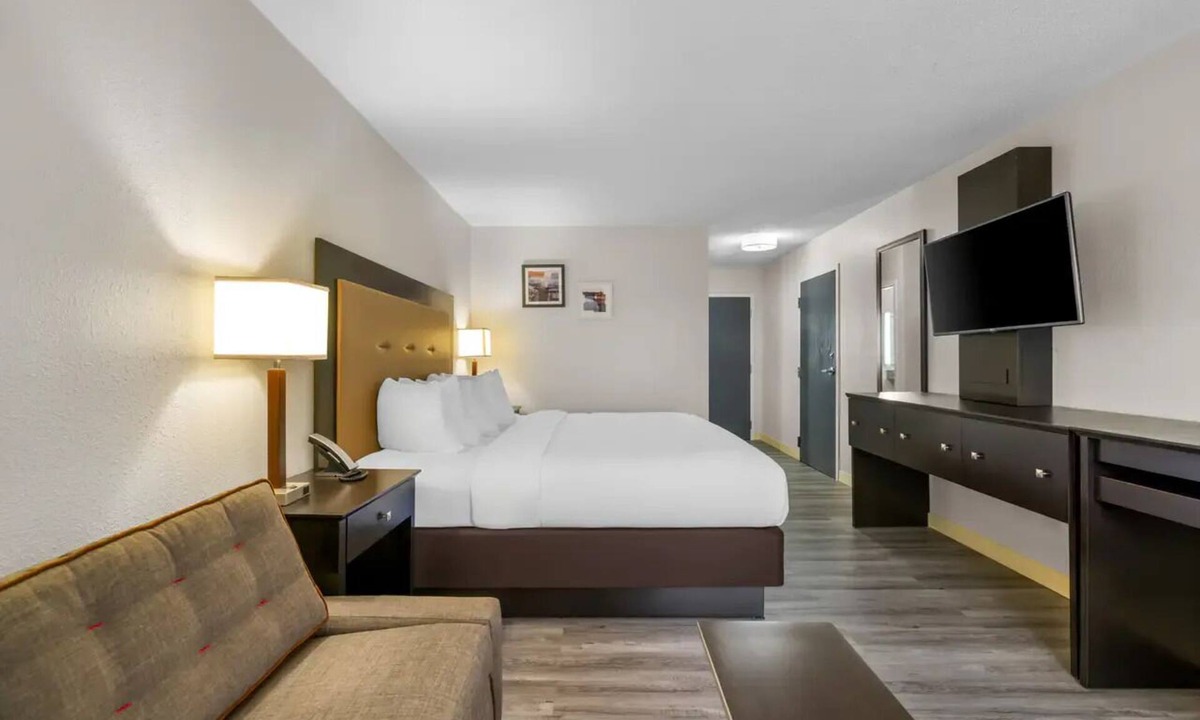 Brewerton Hotel | Affordable Unit Near I-81 – Great Location for Road Trippers | Pets Allowed