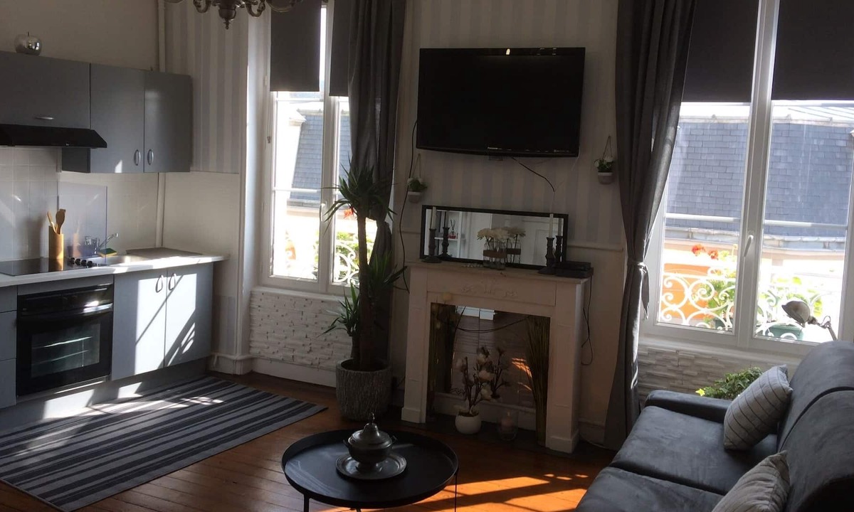 Arromanches-les-Bains Apartment | After DDay classification *** Stars by approved organization