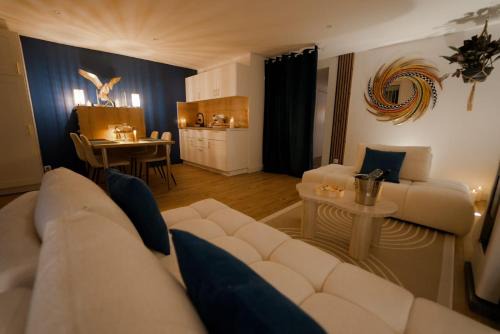 Saint-Sebastien-sur-Loire Bed & Breakfast | AfterClose