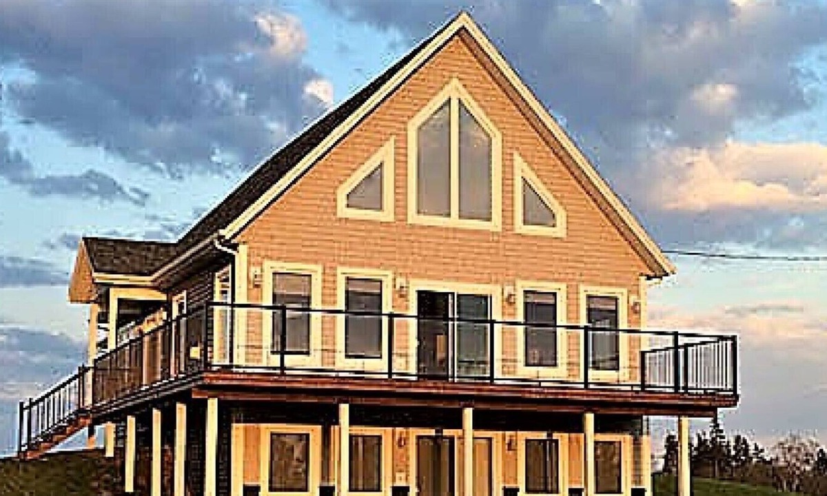 West Covehead House | Afterglow Cottage - Waterview & Just 5 min to Nat'l Park Beaches!