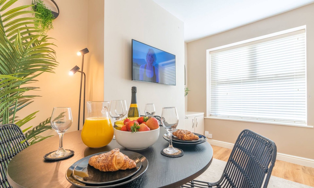 Lancaster House | Afton