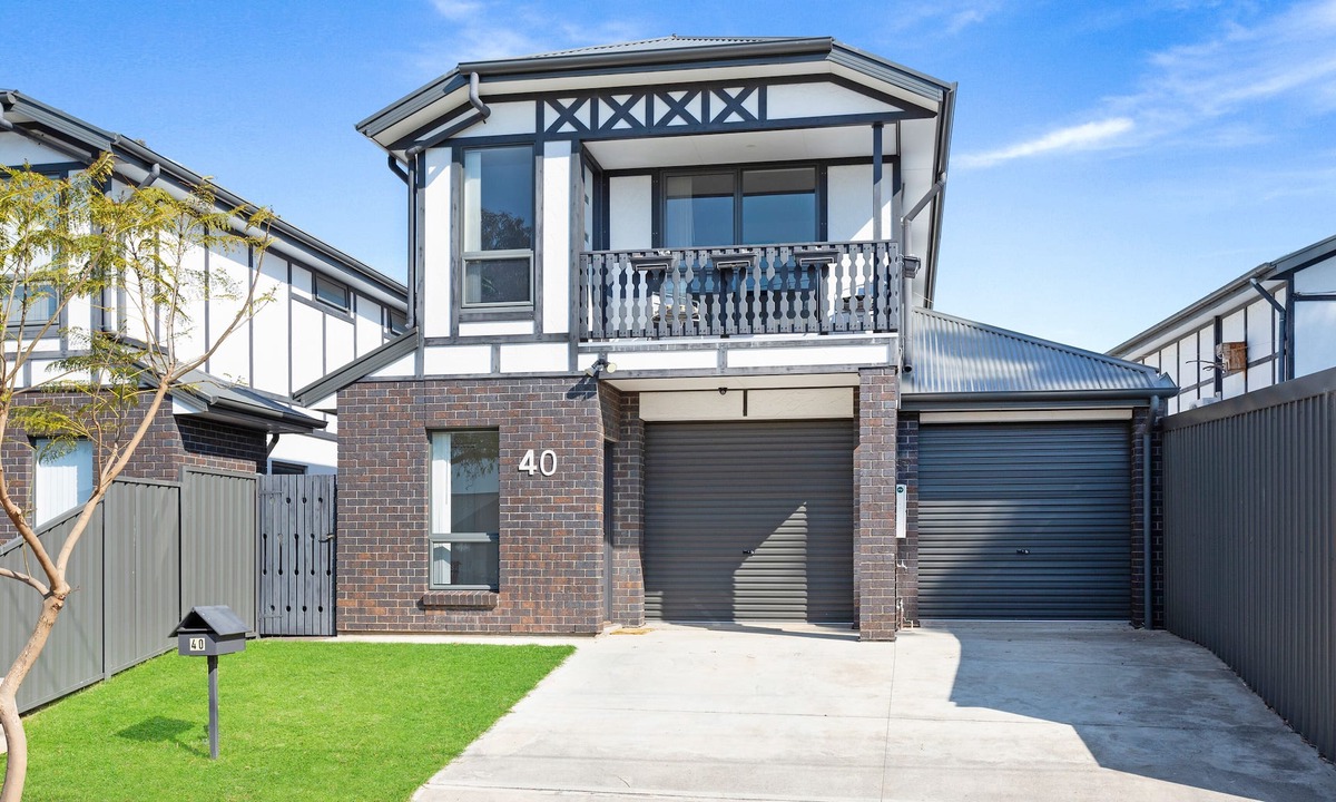 Seacombe Gardens House | AGATHAS AT MARION