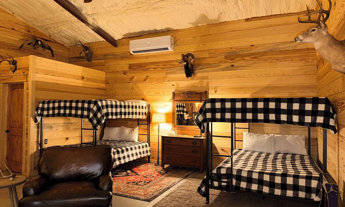 Fred Apartment | Aggie Acres