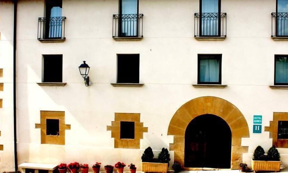 Salinas de Pamplona Hotel | Agorreta