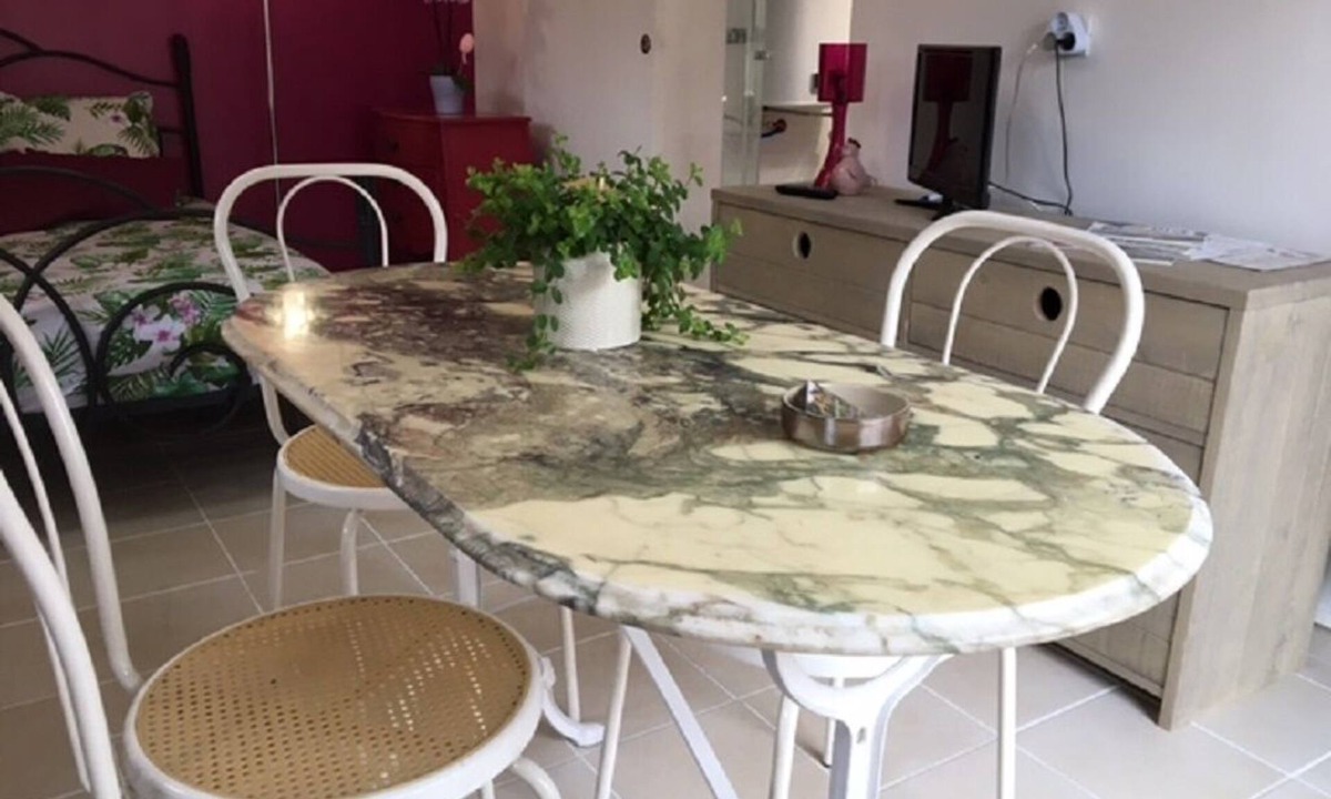 Ardentes Cottage | Agréable Chalet a la Campagne Avec SPA Privatisé