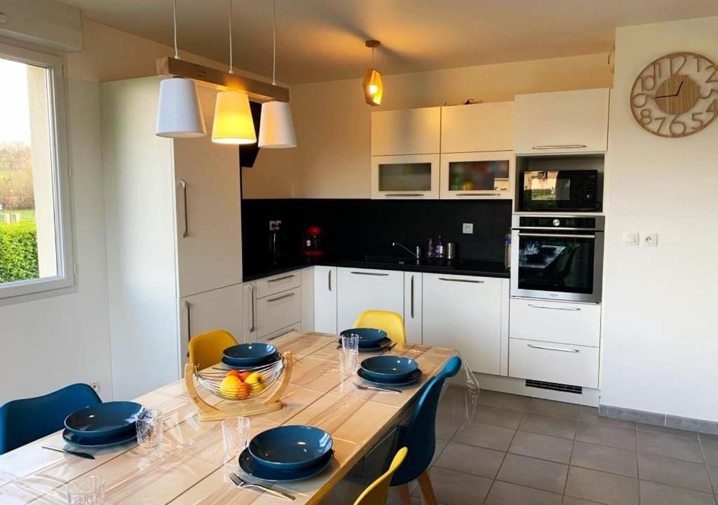 Dozule House | Agréable maison moderne, entre campagne et mer !