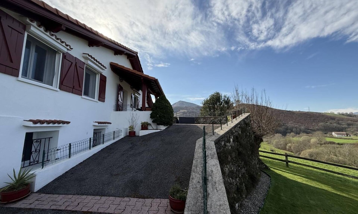 Macaye House | Aguerrea - Macaye - Gîte