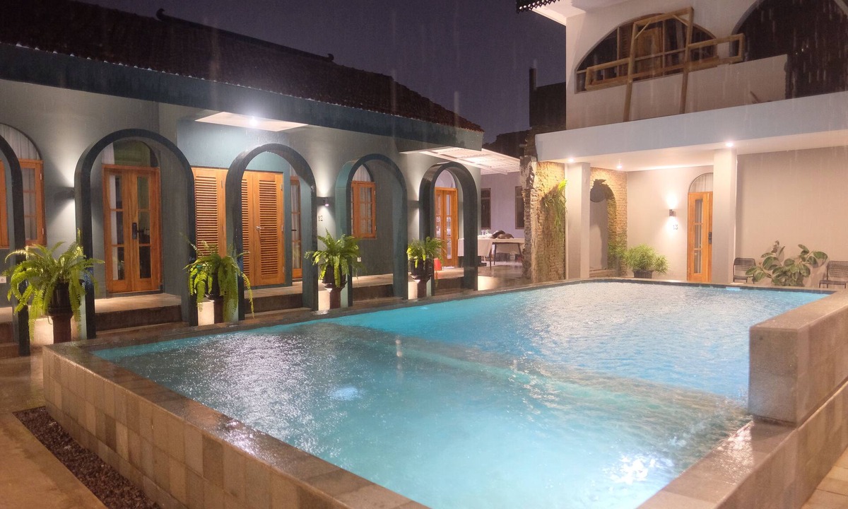 Prawirotaman House | Agung Guest House by RF