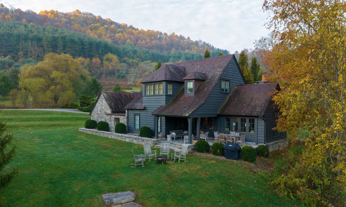 Canton Cottage | AHMA Cottage 1