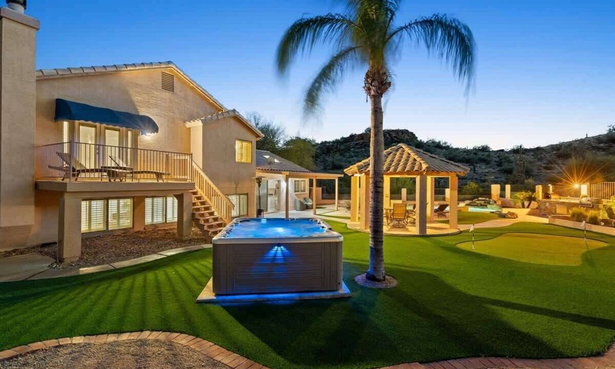 Ahwatukee Foothills House | Ahwatukee Retreat with Spectacular Desert Sunsets