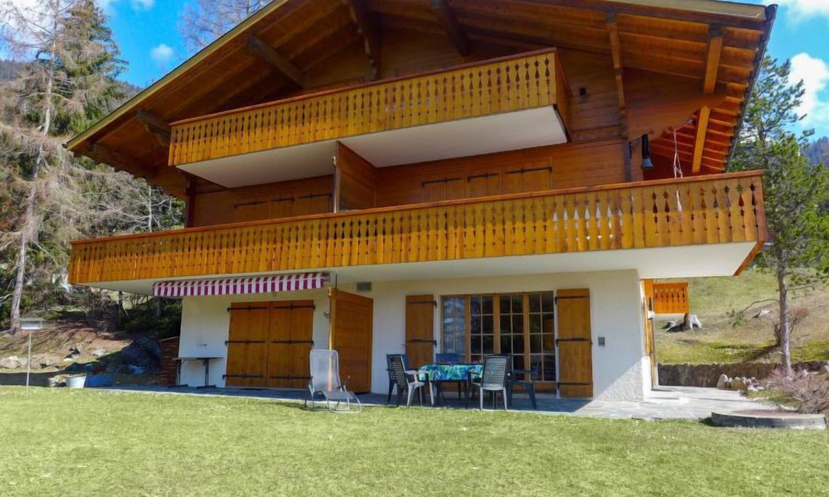 Villars-sur-Ollon Apartment | Aiguilles Dorées III/2 by Interhome