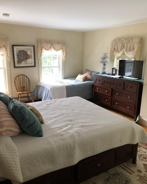 Franklin Bed & Breakfast | Aiken Manor B&B