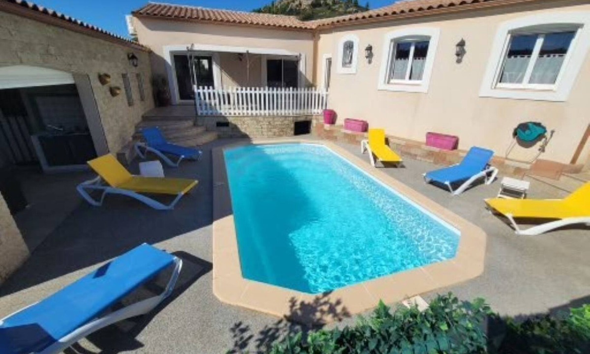 Montredon-des-Corbieres Villa | Air-conditioned villa 140m² + private swimming pool + wifi + independent arrival.