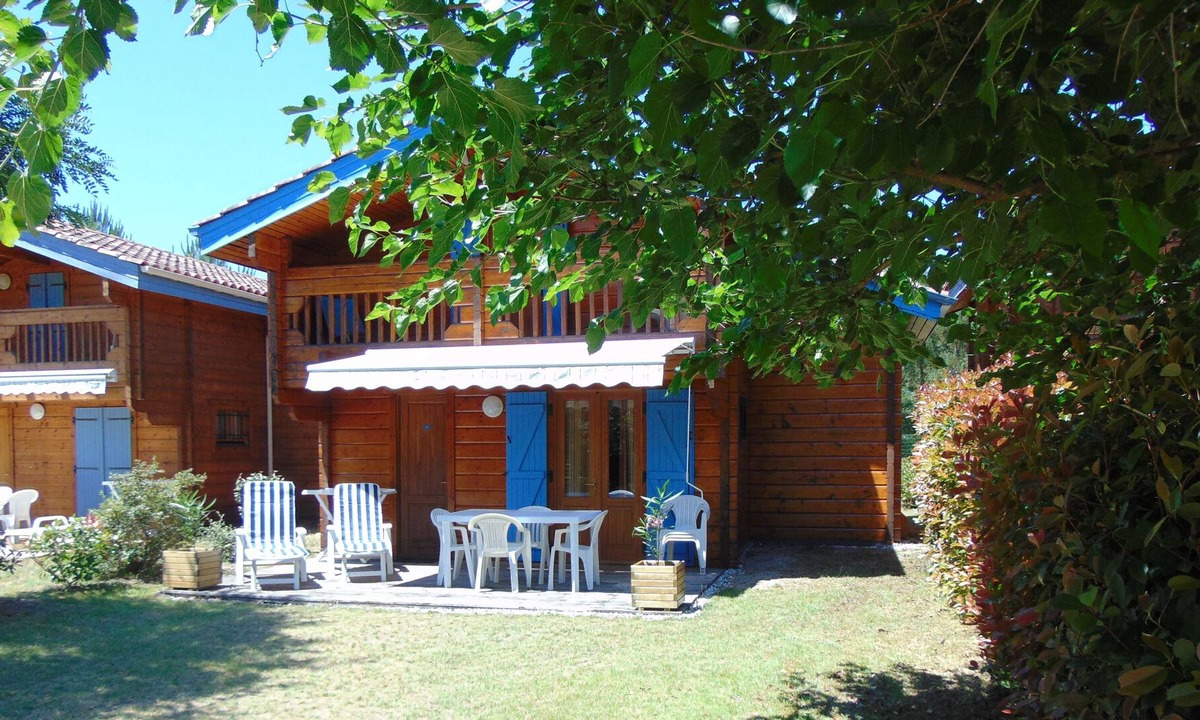 Bias Ski Chalet | AIR-CONDITIONED CHALET 4/6 PEOPLE NEAR MIMIZAN WITH WIFI