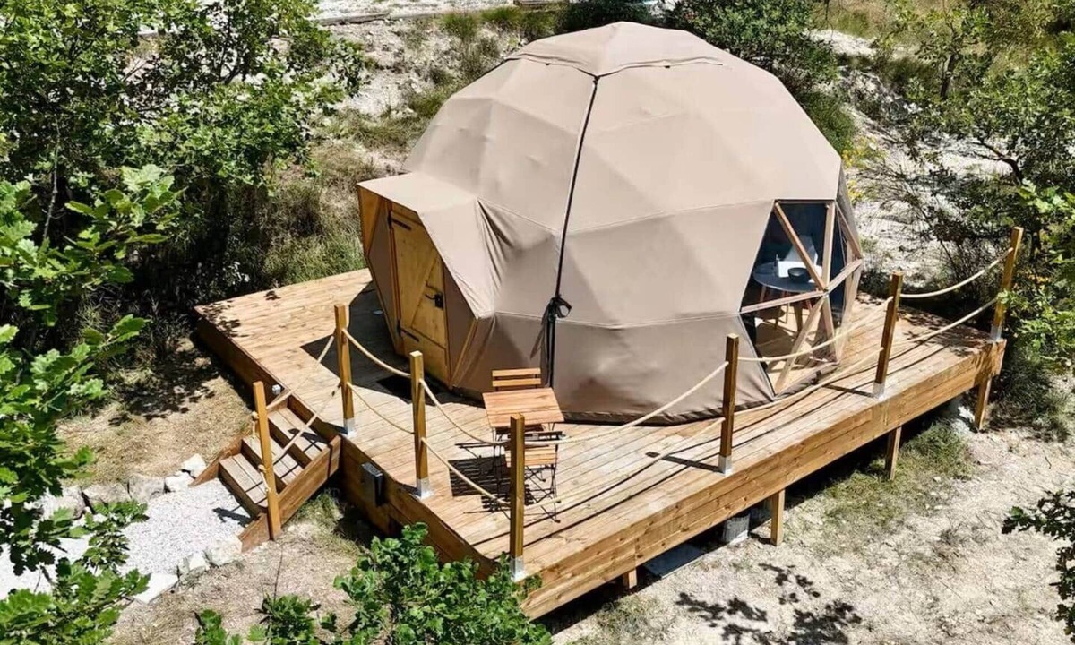 L'Escarene House | Air-conditioned Dome & Balneotherapy