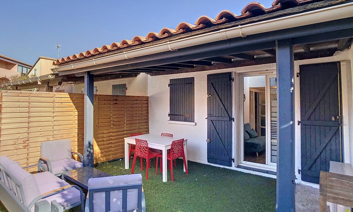 Saint-Cyprien Plage House | Air-conditioned house 250m from the beach in secure residence. Free parking