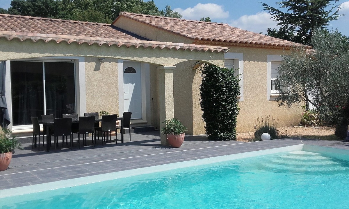Euzet-les-Bains House | Air-conditioned house, private swimming pool, pétanque court