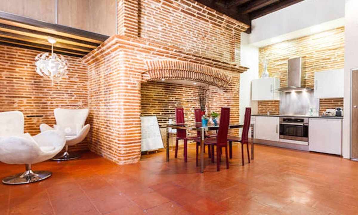 Capitole Apartment | Air-conditioned loft, 5 min Capitole, downtown